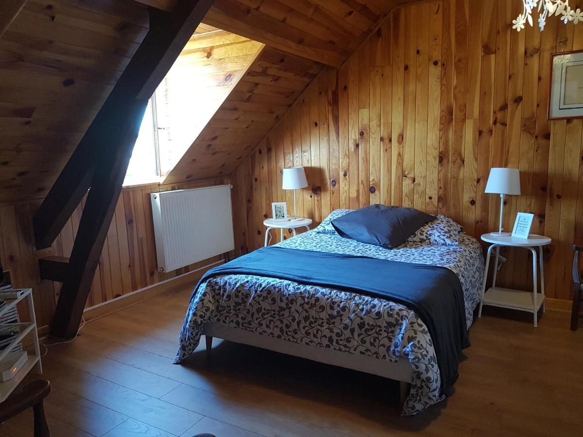 Bed and Breakfast Le Bearn Sous Les Toits Nay  Exterior foto